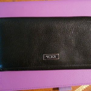 Tumi wallet